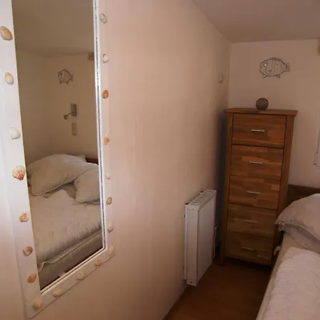 Fontane Siedlung _ Bungalow 14 Apartamento Trassenheide